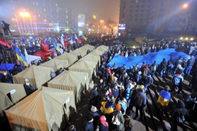 В Киеве продолжаются массовые акции сторонников евроинтеграции