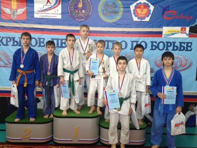 Черногорские дзюдоисты завоевали 9 медалей в Ужуре