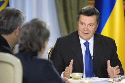 Позиция Януковича по ассоциации с ЕС во время саммита не изменилась