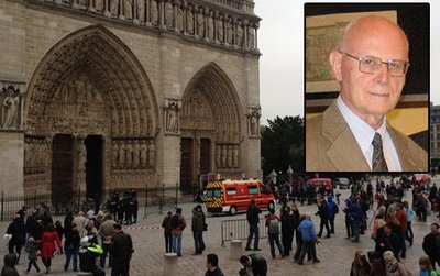 Французский писатель застрелился у алтаря Собора Парижской Богоматери