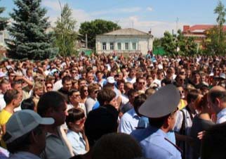 Митинги в Пугачёве: предложенными властями мерами довольны не все