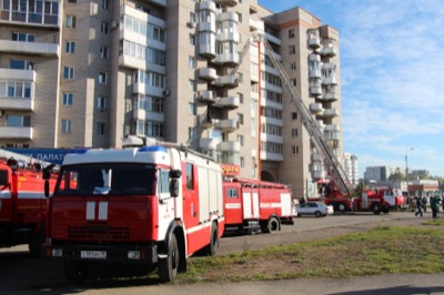 В Хакасии студенты наравне с пожарными приняли участие в масштабных учениях