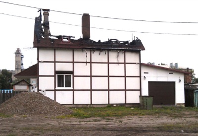 В столице Хакасии сгорел частный дом (ФОТО)