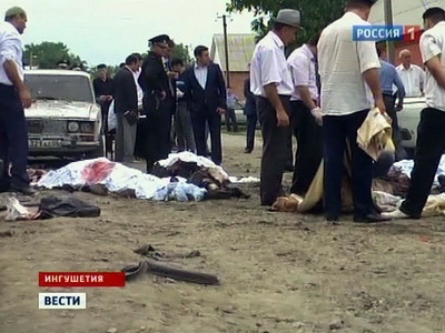 Террорист-смертник в Ингушетии подорвал себя на похоронах полицейского