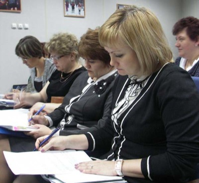 Сотрудники отделения ПФР в Хакасии сдали экзамен на профпригодность