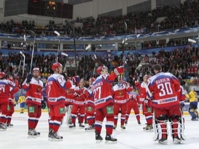 Сборная России разгромила команду Швеции в Кубке "Первого канала" по хоккею