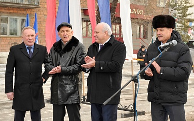 Виктор Зимин принял участие в церемонии открытия дороги в Черногорске