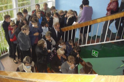 В Черногорских школах прошли учебные эвакуации
