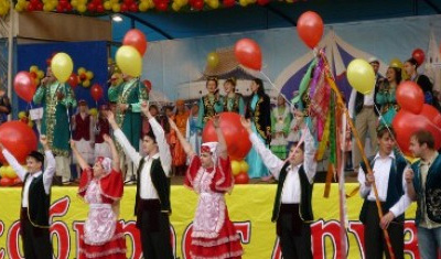 В Новосибирске состоялся V Международный фестиваль  дружбы тюркских народов «Сибирская Чайхана»