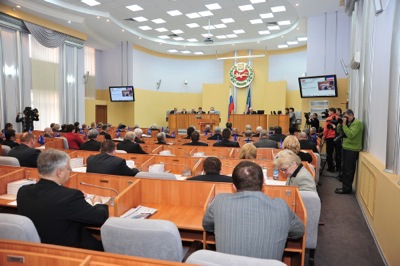 Парламентарии Хакасии окончательно приняли изменения в закон о выборах