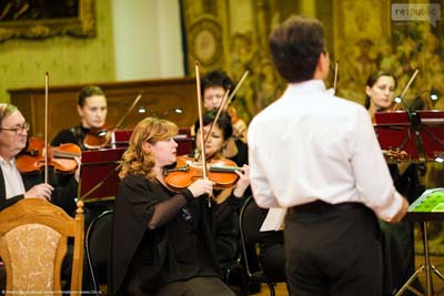 Столетний юбилей Тува будет встречать под музыку  симфонического оркестра из Хакасии