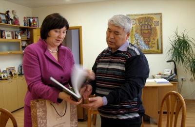 Министры культуры Хакасии и Алтая наметили пути сотрудничества в 2013 году