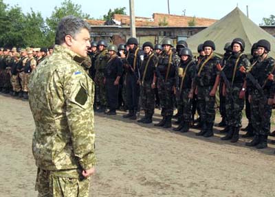 Украинский президент Порошенко подготовился к тотальной войне