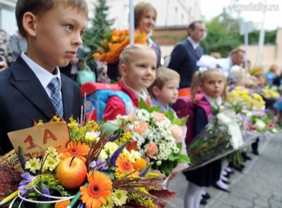 На школьные линейки 1 сентября в Хакасии высадится "десант"  министров