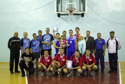 Лучшие чиновники-баскетболисты Хакасии работают в МВД и Минфине