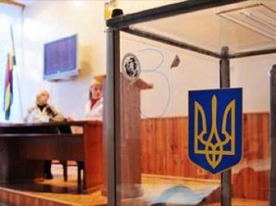 Оппозиция "проигрывает бой" Партии регионов на выборах в Украине