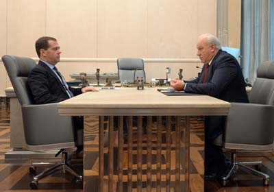 Виктор Зимин встретился с Председателем Правительства РФ Дмитрием Медведевым