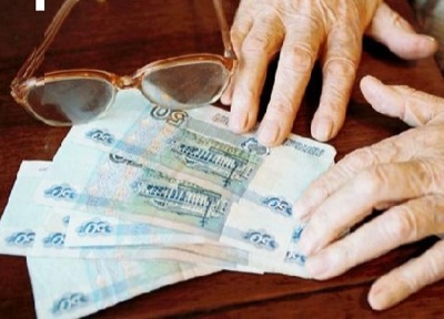 Двойное повышение трудовых пенсий пройдет в России в следующем году