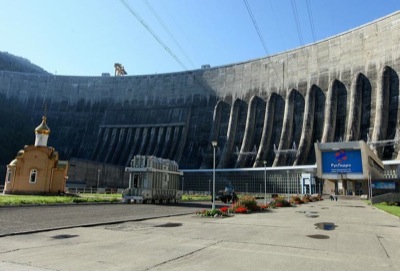 На Саяно-Шушенскую ГЭС везут рабочие колёса