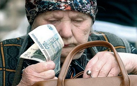 В Хакасии мошенница обманула пенсионерку на 240 тысяч рублей