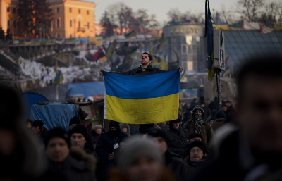 Янукович и украинская оппозиция договорились о перемирии