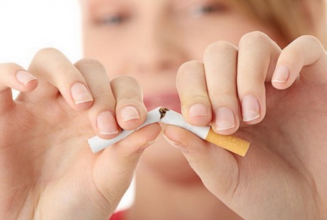 Депутаты хотят запретить женщинам курить