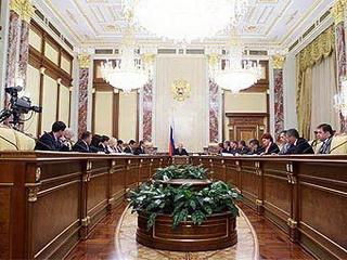 Правительство РФ одобрило сценарий развития экономики на 2010-2012