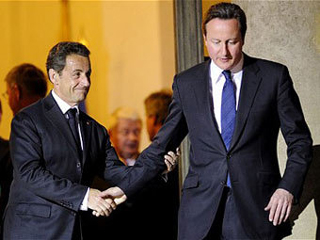 Саркози посоветовал Кэмерону "заткнуться" по поводу евро