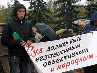 В Хакасии прошёл пикет против «нечестных выборов» (фото)