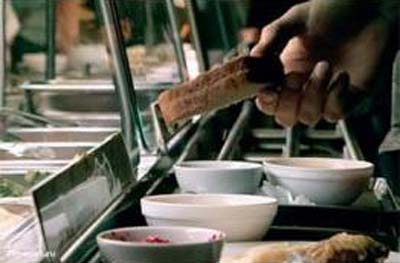 В Хакасии организовано горячее питание для бездомных