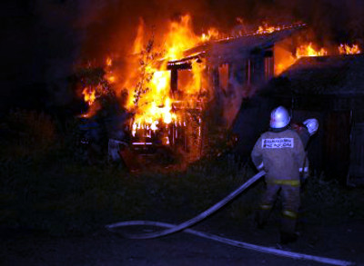 В Хакасии пожар унес жизни двух человек 