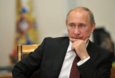 Путин: "Низкие результаты ЕГЭ по русскому языку - повод обсудить качество преподавания"