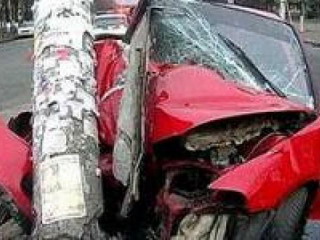Трагедия в Абакане: три человека погибли на месте аварии