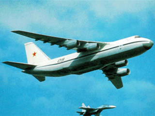 АН-124 "Руслан", вылетевший из Хакасии, аварийно  приземлился в Комсомольске на Амуре