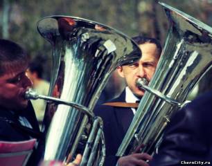 В воскресенье в Черногорске- первый концерт муниципального  духового оркестра