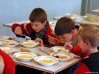 В Черногорске увеличили расходы на питание школьников