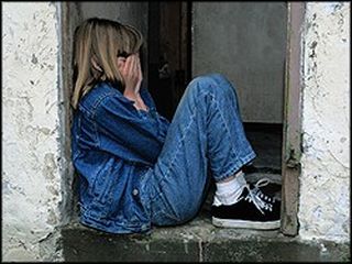 В Туве узбек пытался изнасиловать 12-летнюю девочку
