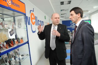 Министр Игорь Щеголев посетил офис продаж и обслуживания «Сибирьтелеком» в Томске