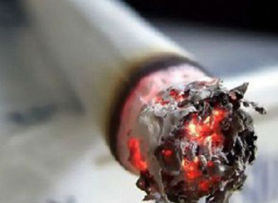 Непотушенная сигарета - причина еще одного пожара в Хакасии, в котором погиб человек