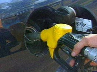 Цены на бензин в Хакасии не будут повышаться еще неделю