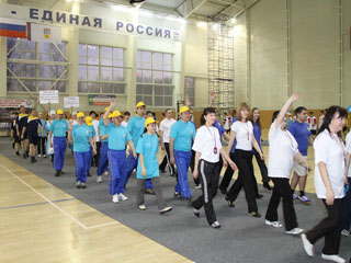 В Хакасии определят финалистов в соревнованиях по волейболу среди чиновников