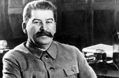 Фотографии Сталина на автобусах - это провокация?
