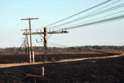 Степной пожар вызвал отключение электроэнергии в Абакане