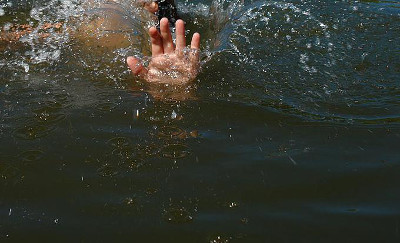 Пьяная женщина утонула, переплывая реку Абакан
