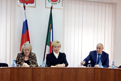 Замминистра здравоохранения РФ провела совещание с руководителями медучреждений Хакасии