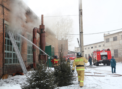 Завод и его директор выплатят штраф 150 000 рублей за несоблюдение требований пожарной безопасности