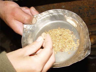 Житель Хакасии осужден за нелегальную добычу золота