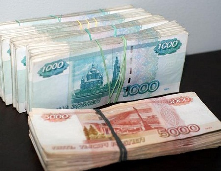 Кризис коснулся денег: подорожало производство рублевых купюр