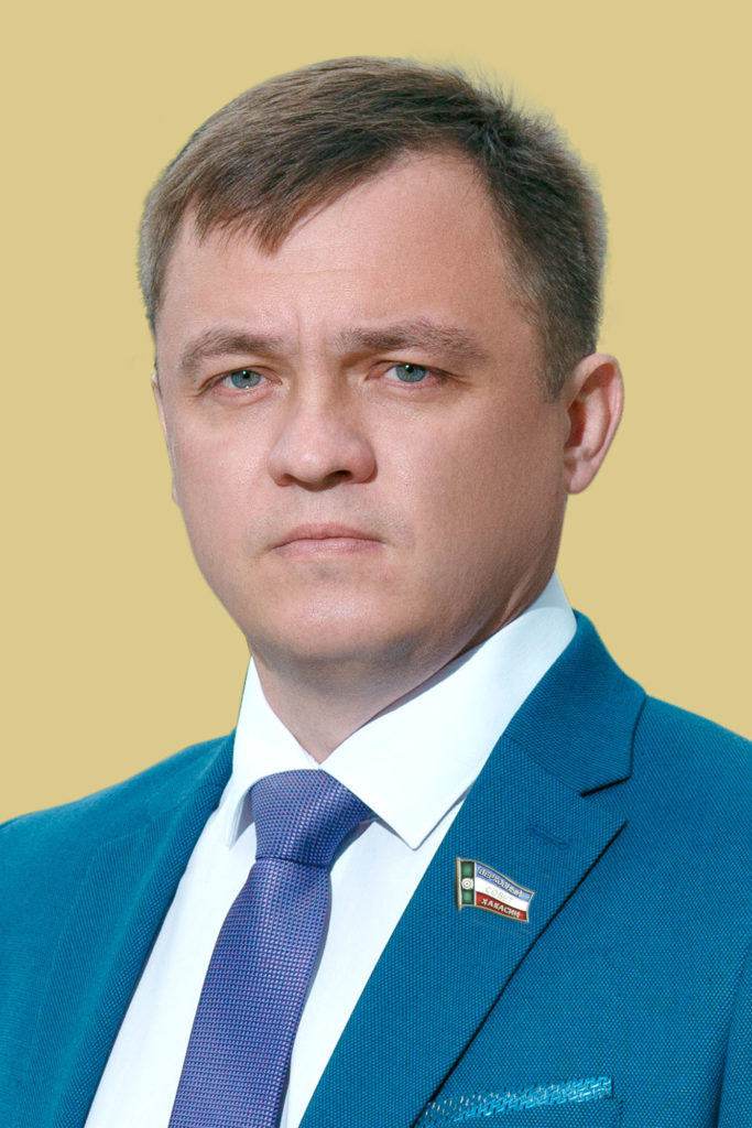Депутат Верховного Совета Хакасии Андрей Аплошкин